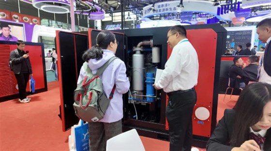 25艾高上海展会6